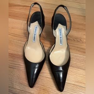 Manolo Blahnik Carolyne Halter Pump